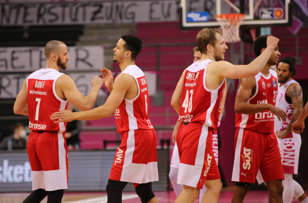 我们可以看 我们可以看