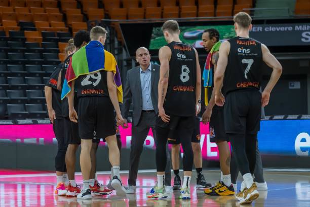 默契配合和 默契配合和