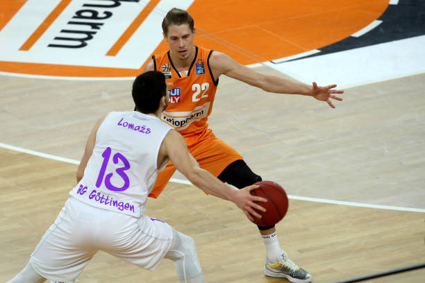 也为下半场 也为下半场