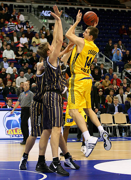 以英超为例 以英超为例