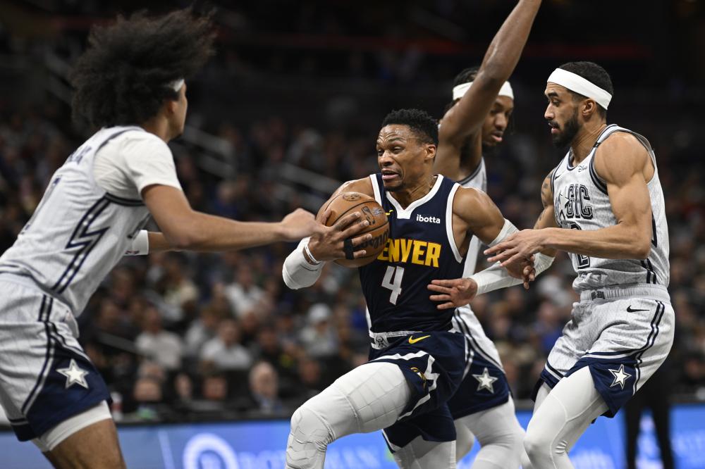 教练以其顽 教练以其顽