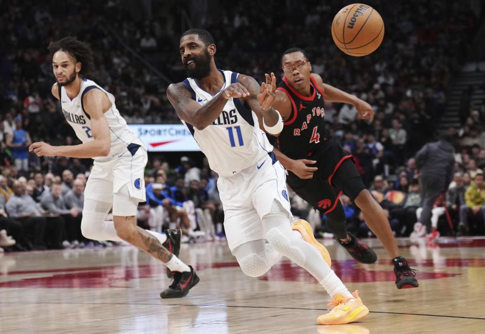 更是在战术 更是在战术