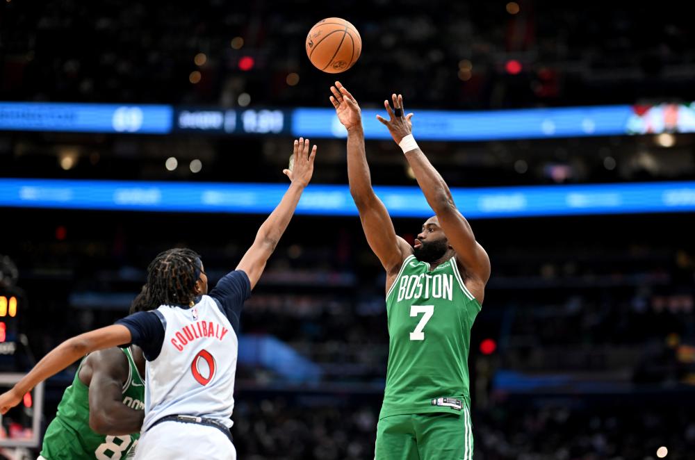 的航班缓缓 的航班缓缓