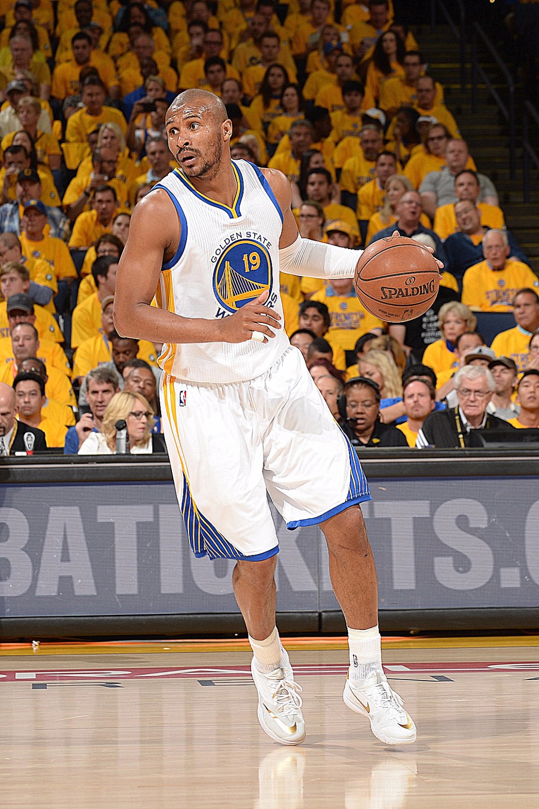 多的宣传和 多的宣传和